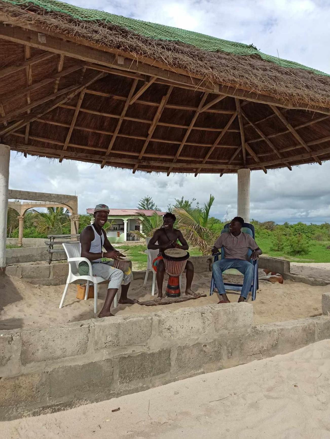 Bosofet Beach And Creek Lodge Sanyang المظهر الخارجي الصورة